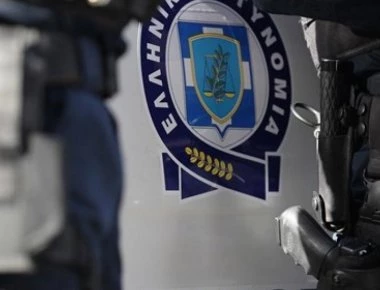 Αγρίνιο: Ανήθικη πρόταση από ηλικιωμένο σε 16χρονη αντί αμοιβής! - Τον αναζητά η αστυνομία